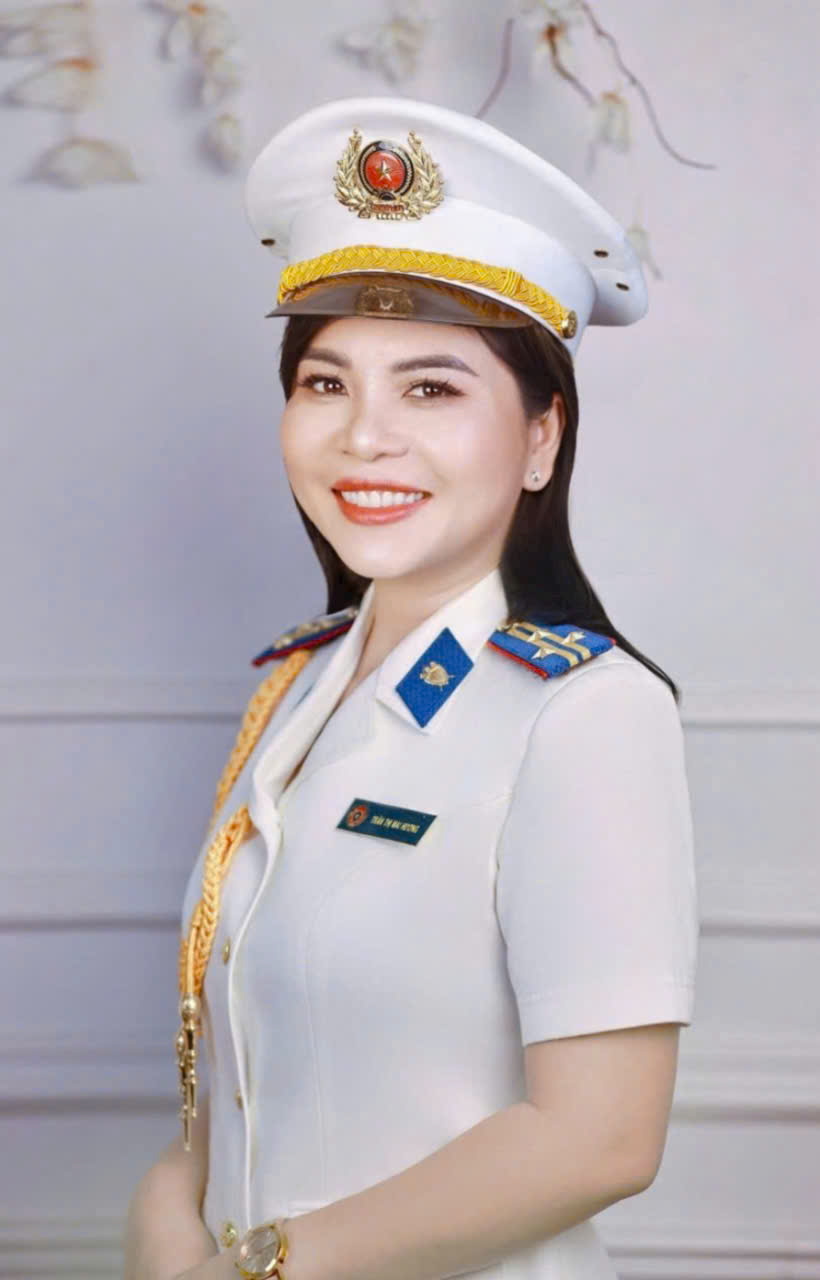 TRẦN THỊ MAI HƯƠNG – Luật sư